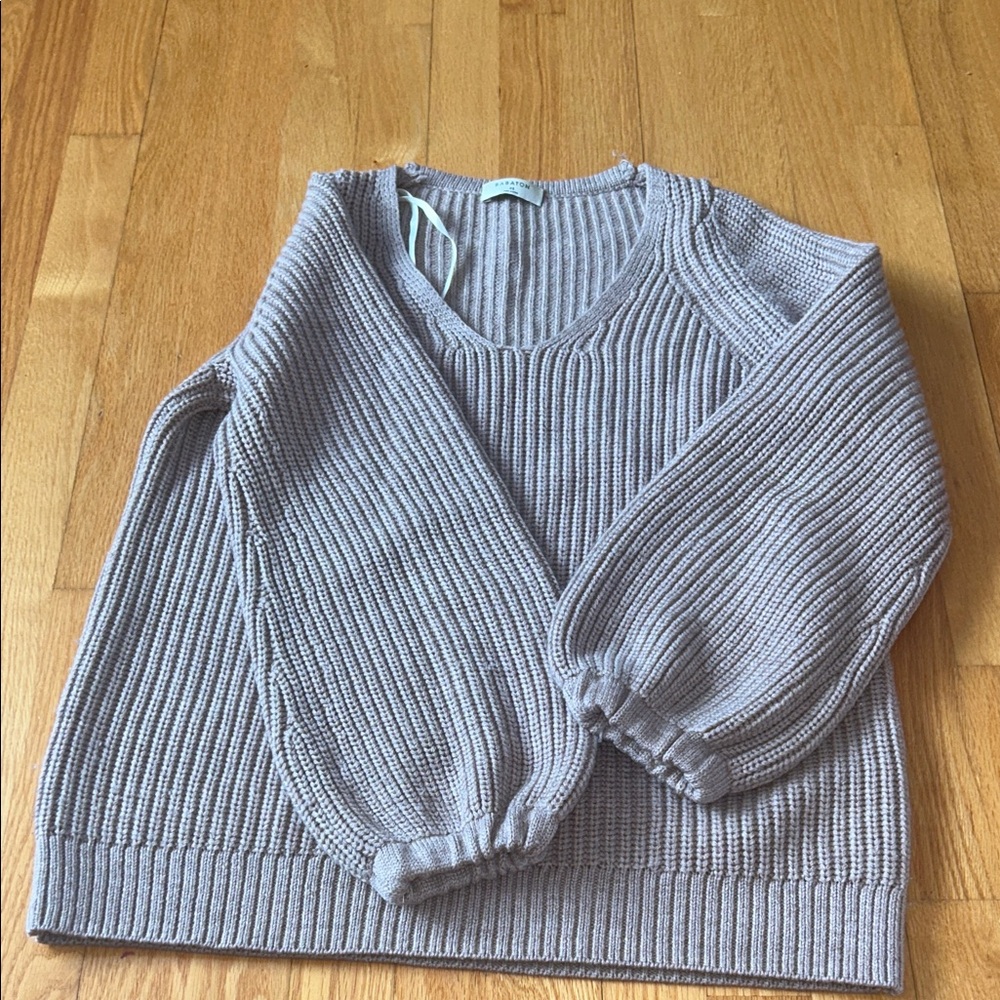 Oatmeal chunk Aritzia sweater - Picture 3 of 6